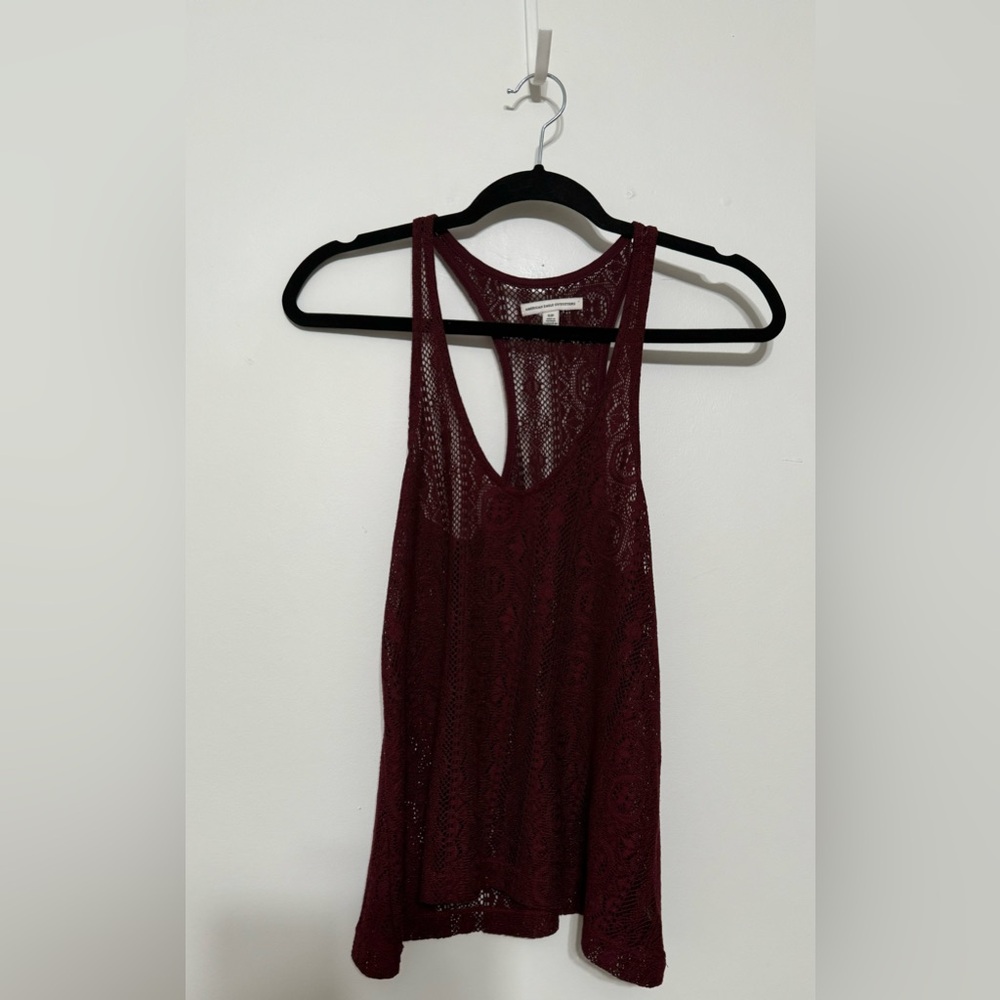 Maroon tank
